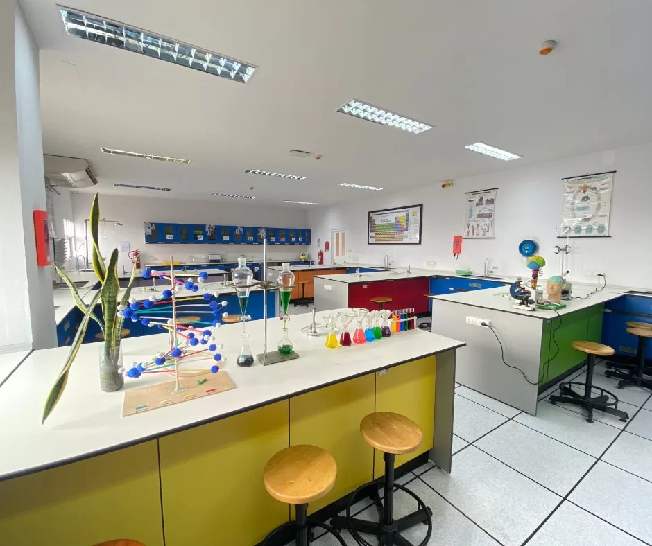 NIVA American International School