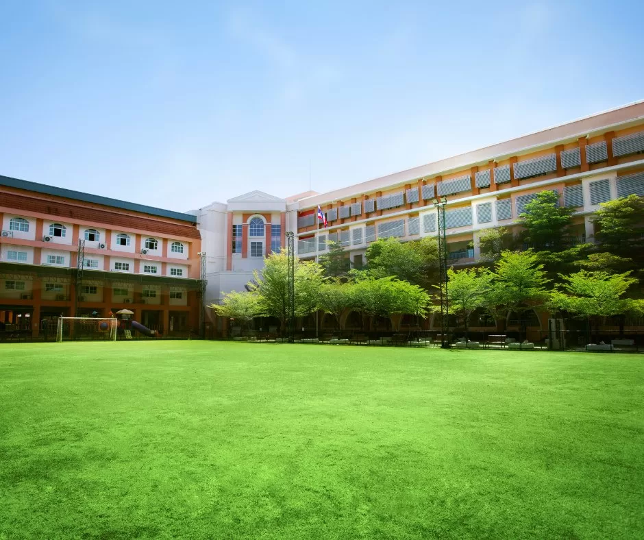 NIVA American International School